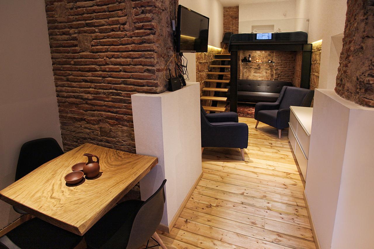 Ethno House Tg Appartement Tbilisi Buitenkant foto
