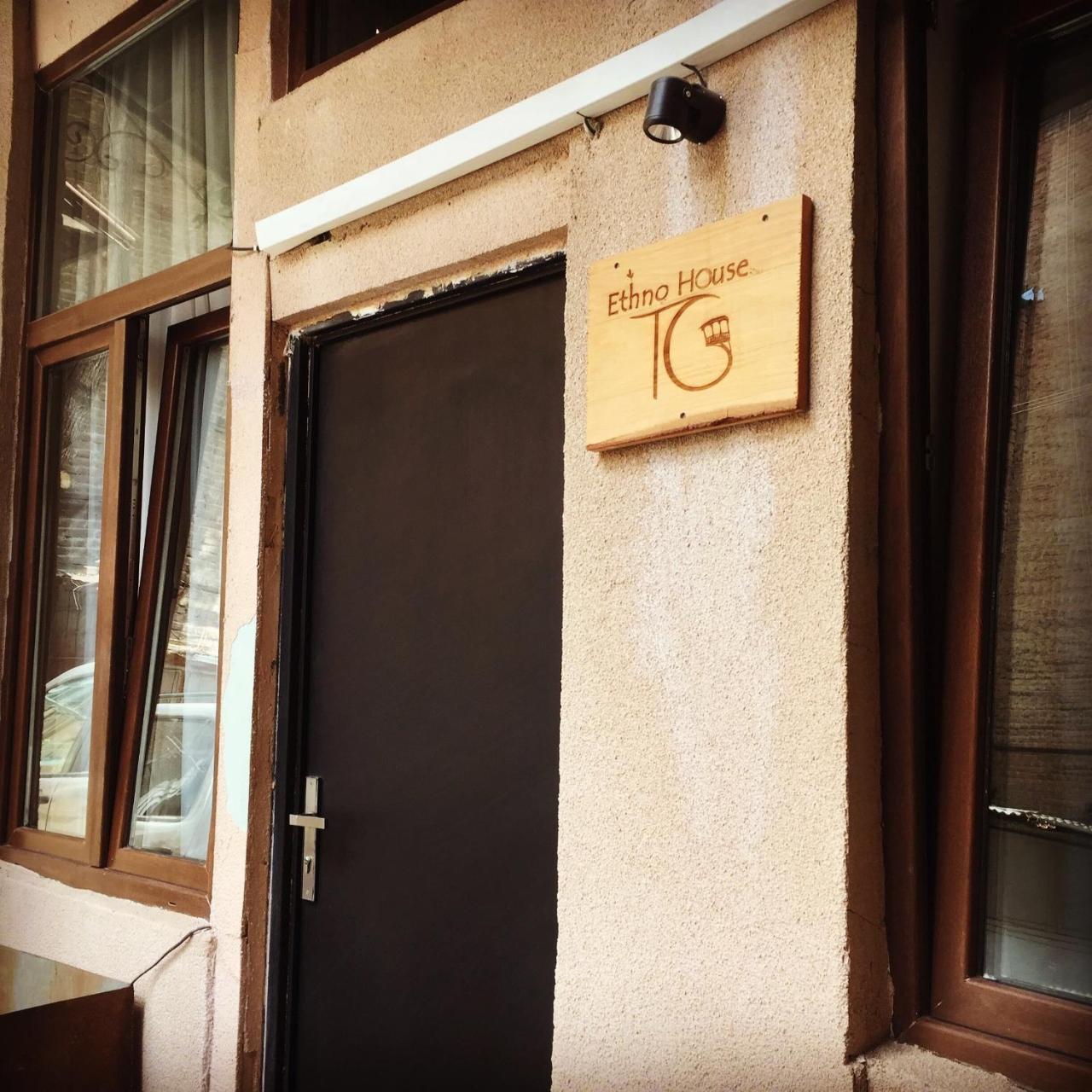 Ethno House Tg Appartement Tbilisi Buitenkant foto